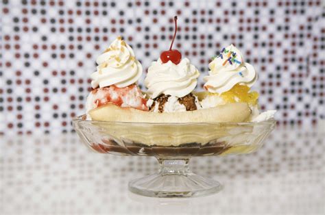 Celebrate Nationalbananasplitday With These Twists On Banana Split Recipes Tlcme Tlc