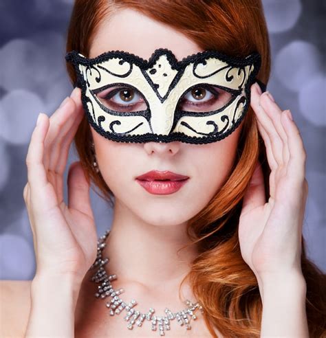 Premium Photo Fashion Women With Mask