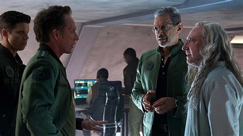 Review S Resort Talkie Tuesday Independence Day Resurgence
