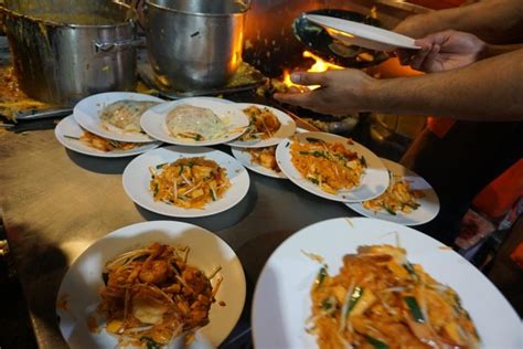 Maybe you would like to learn more about one of these? 5 Must-Try Street Foods in Bangkok