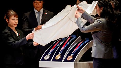 Ўзбекистонлик боксчилар инқирозга учрашди 6199. Tokyo 2020 Olympic medals will use recycled cellphones ...