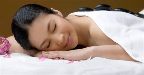 book let s relax spa bangkok packages online