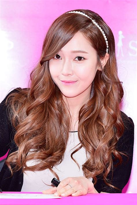 Girls Generation Snsd Jessica Holds Autograph Session For