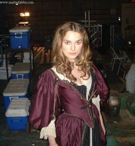 Keira Knightley In Pirates Of The Caribbean Curse Of The Black Pearl Elizabeth Swann