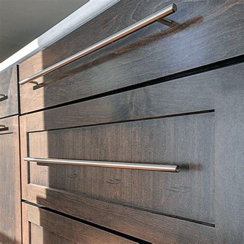 Besides appliances, kitchen cabinets are usually the biggest investment in any kitchen remodel. Top 70 Best Kitchen Cabinet Hardware Ideas - Knob And Pull ...