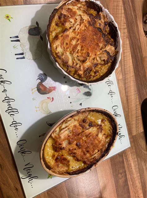 Chicken Bacon And Leek Cottage Pie Recipe Image By Carol Sharp Pinch Of Nom