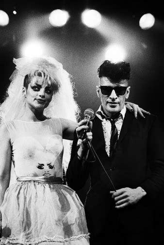 Слушай музыку от herman brood & nina hagen, похожую на gimme your love, gimmi your love и не только. 5...6...grab your crucifix: nina hagen