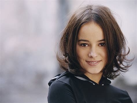 Alizee French Singer Beautiful Girl Wallpapers Hd Wallpapers 86713