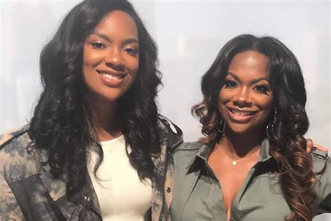 Kandi Burruss Shares A Gorgeous Holiday Photo Of Daughter Riley The Daily Dish