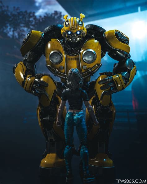 Bumblebee has significant performance issues. 3A DLX Bumblebee In-Hand Early Look Photo Review ...