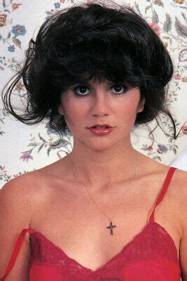 LINDA RONSTADT SEXY SULTRY POSE IN RED UNDERWEAR 24X36 POSTER EBay