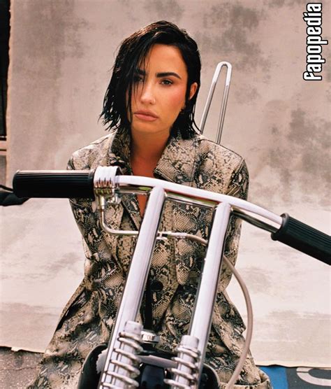 Demi Lovato Nude Leaks Photo 2387552 Fapopedia