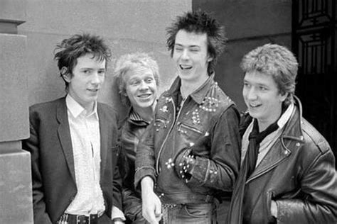 Группа Sex Pistols состав фото личная жизнь новости песни 24СМИ