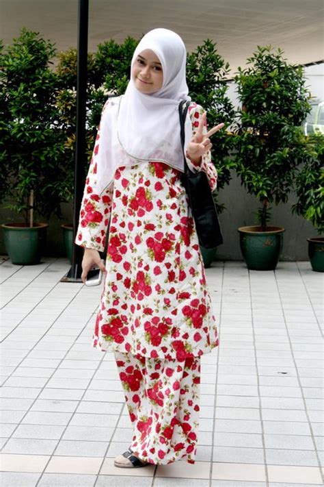 Nggak peduli tua atau muda, pakai pakaian apa, atau naik angkutan umum yang mana, tidak ada wanita atau siapapun yang pantas jadi korban pelecehan. ceritera afiqsahidi: Fakta Menarik Untuk Wanita