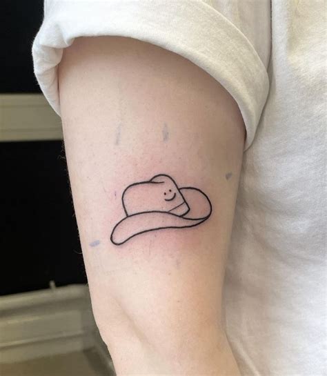 10 Cool Cowboy Hat Tattoos For Your Inspiration Xuzinuo