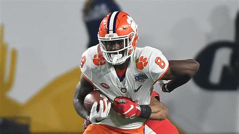 clemson s justyn ross cleared to play in 2021 after missing previous season sporting news canada
