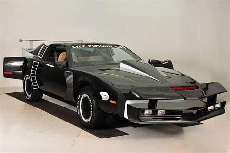 Knight Rider Super Pursuit Mode Kitt Goes To Auction Automobile Magazine