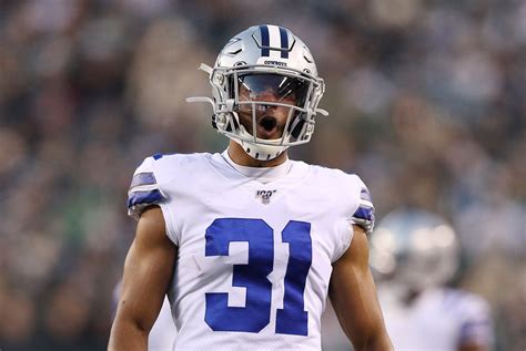 Nfl Rumors Dallas Cowboys Free Agent Will Become Highest Paid Player