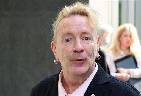 Ehemaliger Sänger Der Sex Pistols Will Mit Ballade Zum Esc