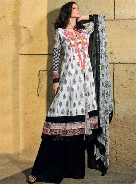 99 fashion style girls lifestyles girls clothes mehndi designs and dresses gul ahmad lawn