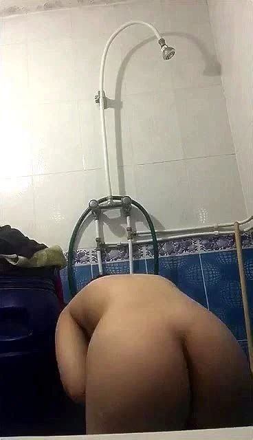 watch فتاة جميلة تستحم shower ass licking tits big boobs porn spankbang