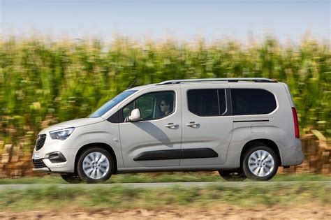 We did not find results for: Xl Combo 1 Tahun : Nieuwe OPEL COMBO Life XL Edition 1.2 ...