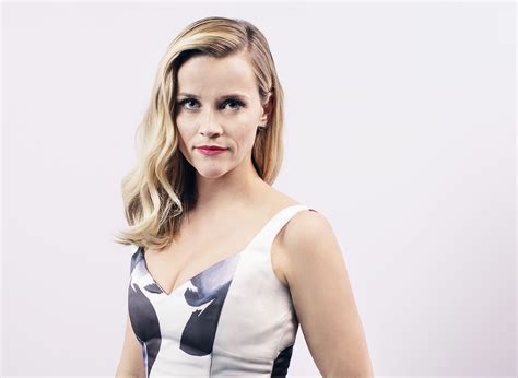 Reese Witherspoon Elle Hd Celebrities K Wallpapers Images Backgrounds Photos And Pictures