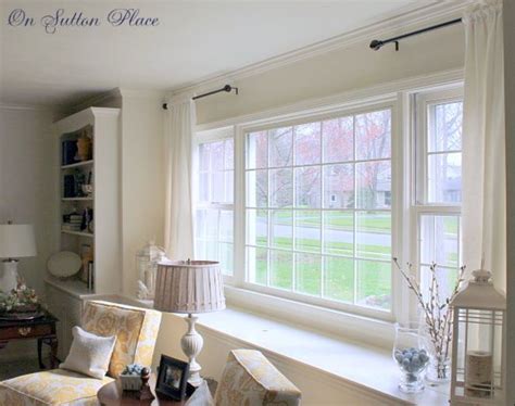 30 Picture Window Decorating Ideas