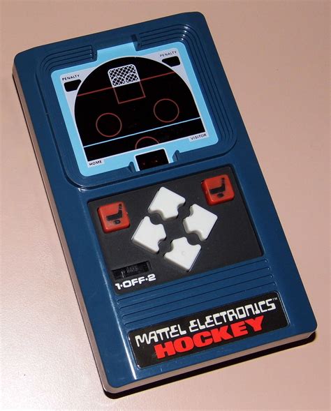Vintage Mattel Electronics Hockey Handheld Electronic Game No 2946