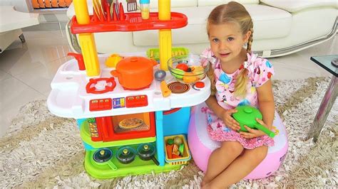 Diana 다이아나는 귀여운 주방 장난감으로 요리하는 척합니다 Children Play With Kitchen Toys