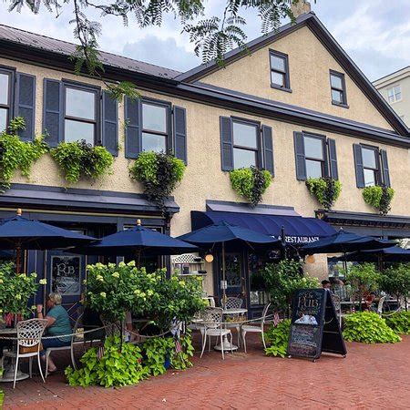 It has a 4.5 overall guest rating based on 1752 reviews. The Pub & Restaurant, Gettysburg - Menu, Prices ...