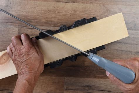 How To Make A Miter Joint Tools And Tips For Making Miters