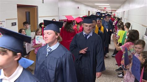 Farewell To Riverside Seniors From Elementary Students