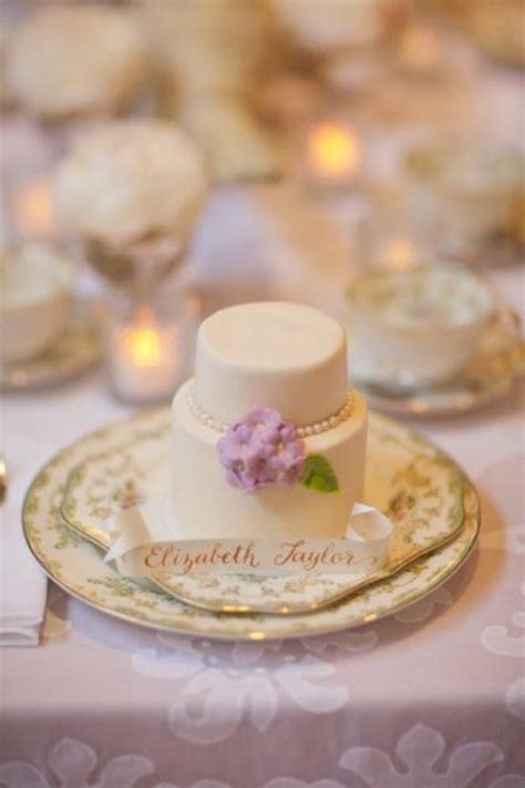 Charming Individual Wedding Cakes Weddingomania