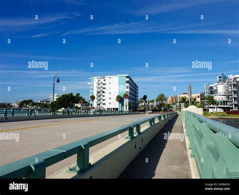 Treasure island causeway hi-res stock photography and images - Alamy