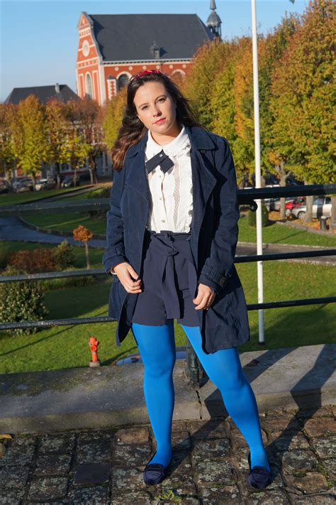 Blair Waldorf Style With Blue Tights Colored Tights Outfit Blue Tights Geek Chic Outfits