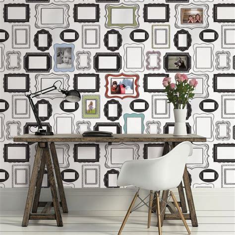 Stylish Black And White Vintage Frames Create A Contemporary Backdrop