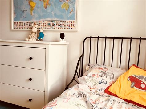 Montessori toddler bedroom tour (+ floor bed ikea hack!) march 13, 2018 april 26, 2018 our little nest after an eternity a few months of getting all the pieces added (with hubby's help in his spare time), i am so beyond excited to finally be able to share kylie's montessori style bedroom with you all! Ikea Minnen | Toddler bed, Furniture, Home decor