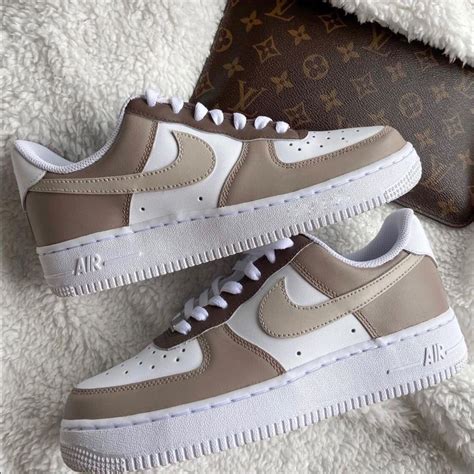 Custom Painted “coffee” Nike Air Force 1s Chaussures De Sport Mode