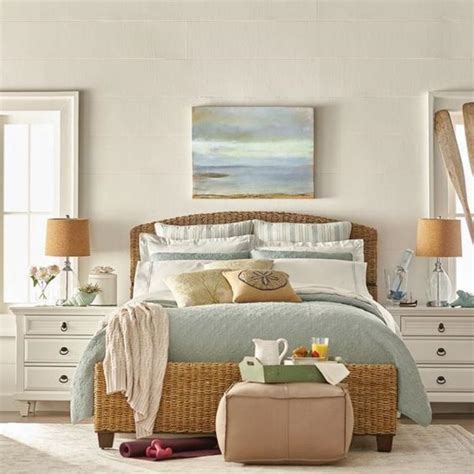 40 Cool And Elegant Beach Themed Bedroom Decoration Ideas