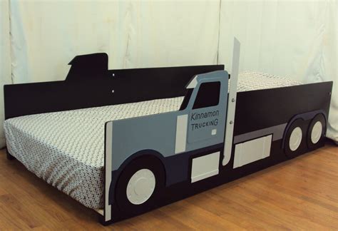 Customized Semi Truck Bed Peterbilt Daycab Truck Toddler Bed Cool
