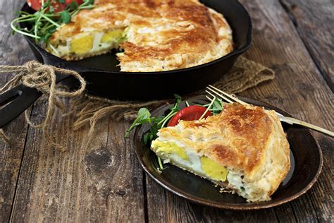 Skillet Bacon And Egg Pie Seasons And Suppers