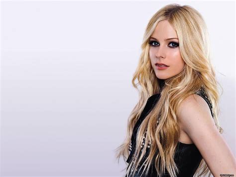 Avril Lavigne Awesome Cute Hot Sexy Teen Hd Wallpaper Peakpx