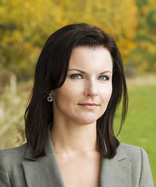 Außerdem finden sie hier infos zu abstimmungsverhalten und nebentätigkeiten. Jana Schimke einstimmig in Vorstand des Parlamentskr...