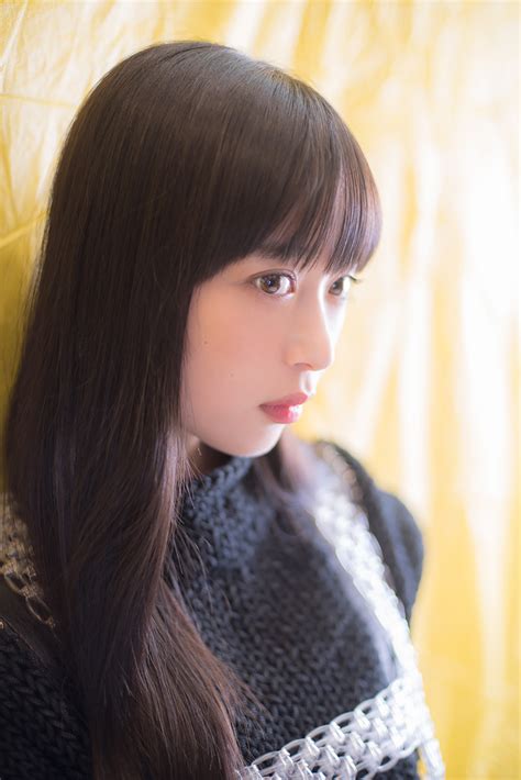 She has five family members and was the only daughter, and has two brothers. 森川葵 - 詳細表示 - 綺麗なグラビアアイドルの画像 - Yahoo!ブログ