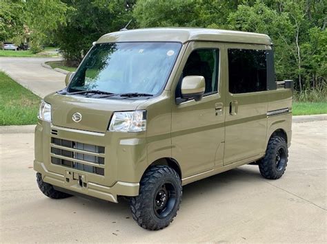 Brand New Daihatsu Hijet Deck Van Cvt Automatic
