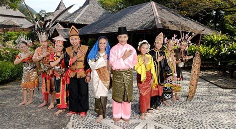 Hotels near swinburne university of technology sarawak campus. People & Culture of Sarawak ~ Kingdom of Sarawak