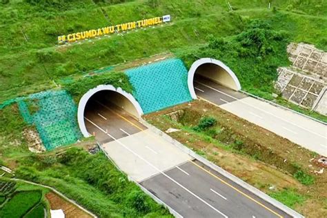 Info Terowongan Kembar Tol Cisumdawu Alami Keretakan Bikin Kaget