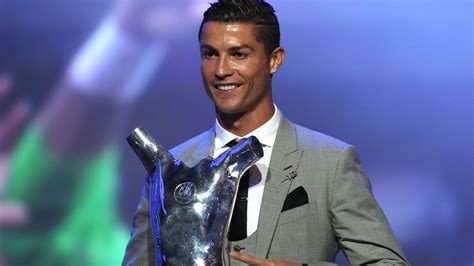 Cristiano Ronaldo Wins Uefa Mens Player Of The Year Award For 201617 Season Football News