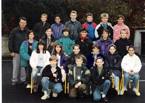 Photo De Classe Cm2 De 1991 à 1992 De 1992 Ecole Primaire Veron